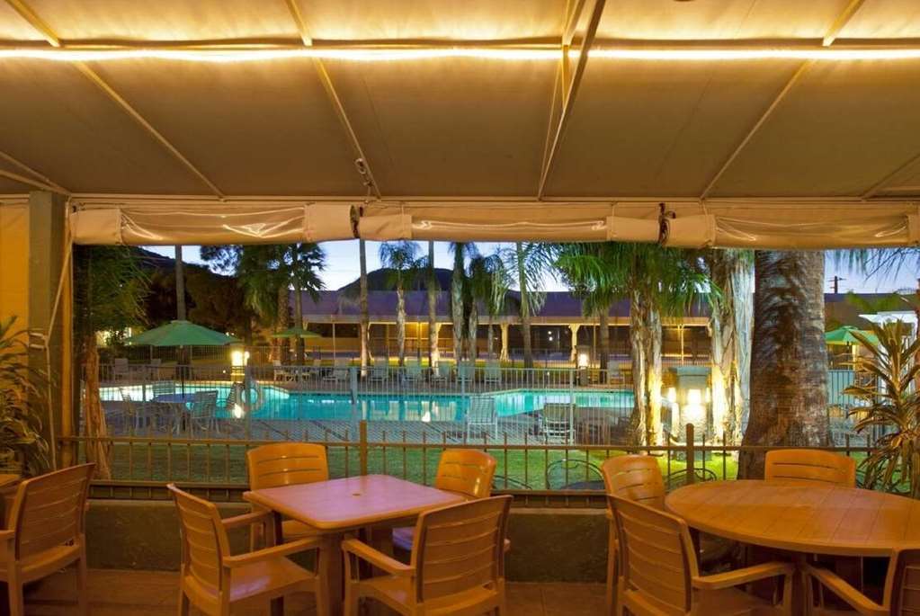 Ramada By Wyndham Tucson Hotel Exterior photo